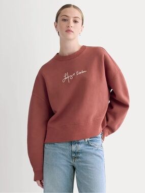 Everlane x The Laufey Foundation Cropped Sweatshirt Dusty Red Size M NWT